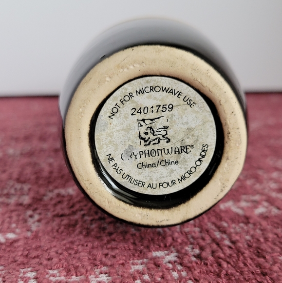 Black Vase With Cream Textured Stripe - Picture 7 of 7